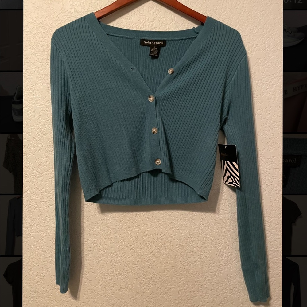 Soho Apparel Cropped Long Sleeve